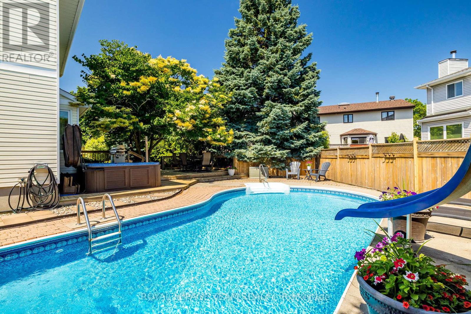 Photo 46 of 30 Halley Street, Ottawa ON