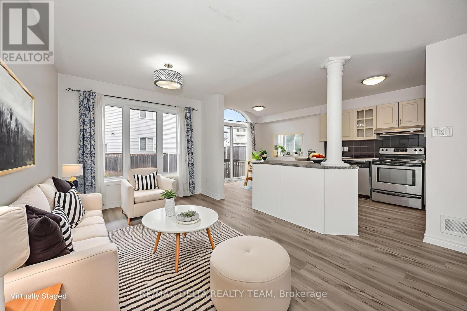Photo 6 of 189 Tapley Place, Ottawa ON