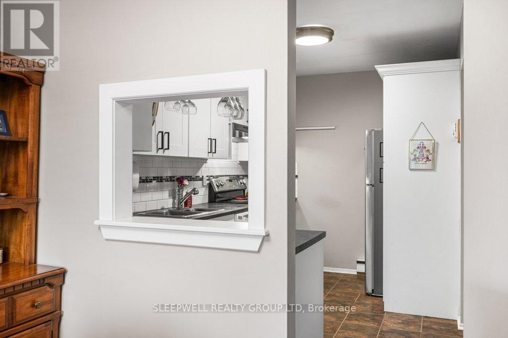 Photo 13 of 7 420 Fenerty Court, Ottawa ON