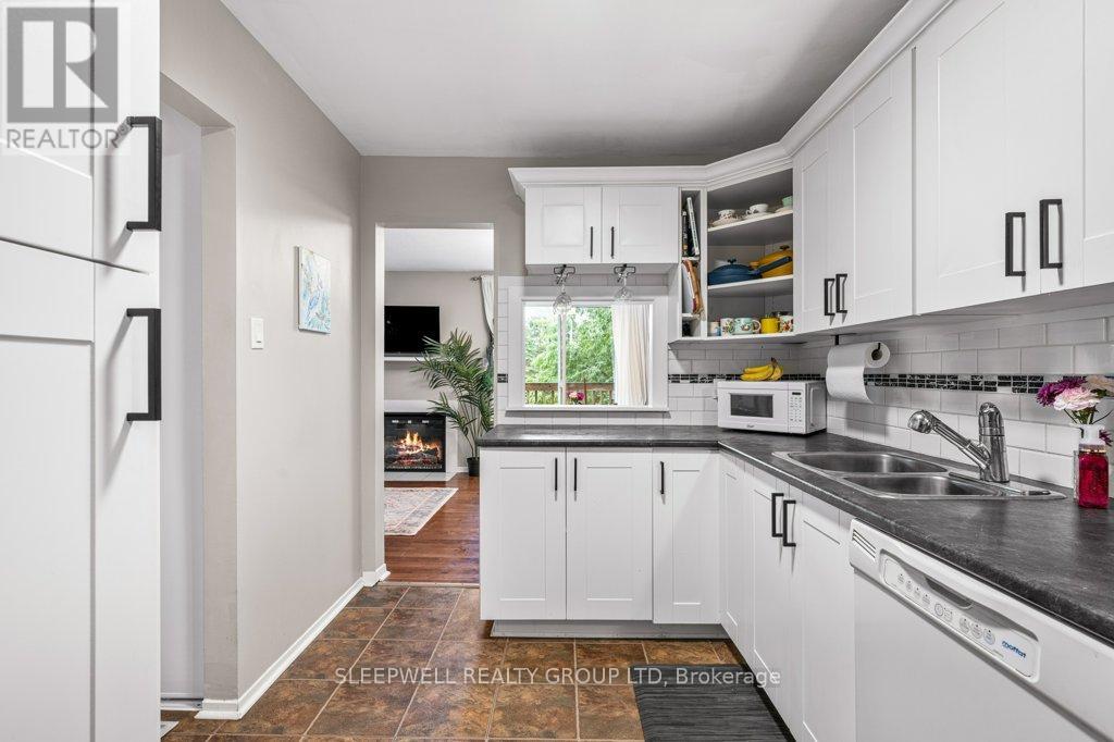 Photo 14 of 7 420 Fenerty Court, Ottawa ON