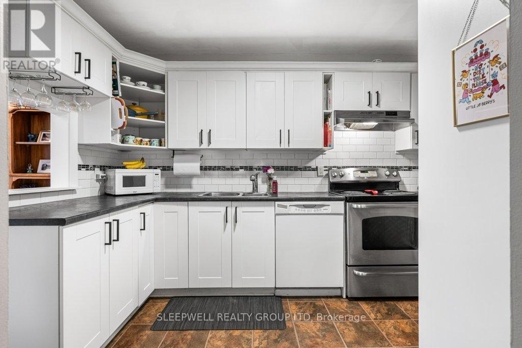 Photo 15 of 7 420 Fenerty Court, Ottawa ON