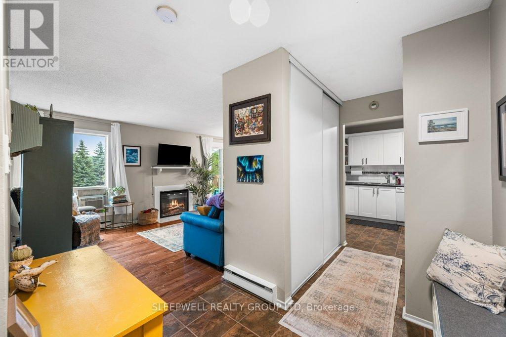Photo 16 of 7 420 Fenerty Court, Ottawa ON