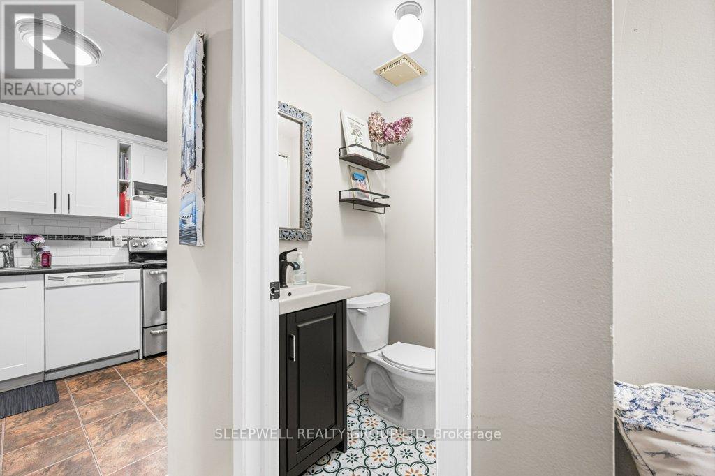 Photo 19 of 7 420 Fenerty Court, Ottawa ON