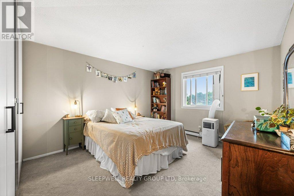 Photo 22 of 7 420 Fenerty Court, Ottawa ON