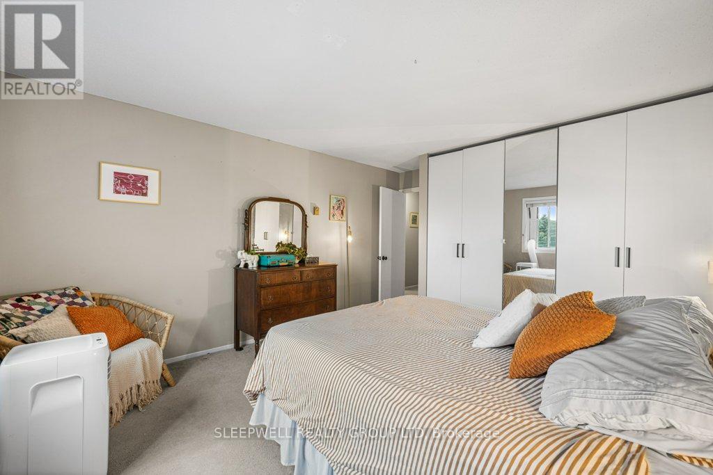 Photo 23 of 7 420 Fenerty Court, Ottawa ON