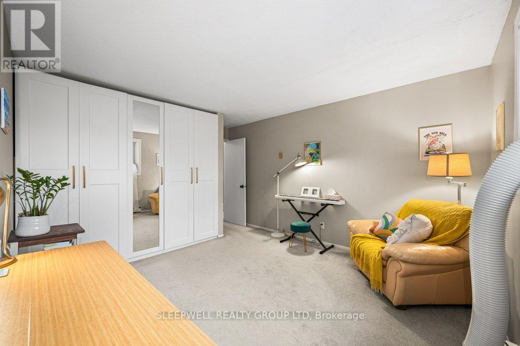 Photo 24 of 7 420 Fenerty Court, Ottawa ON