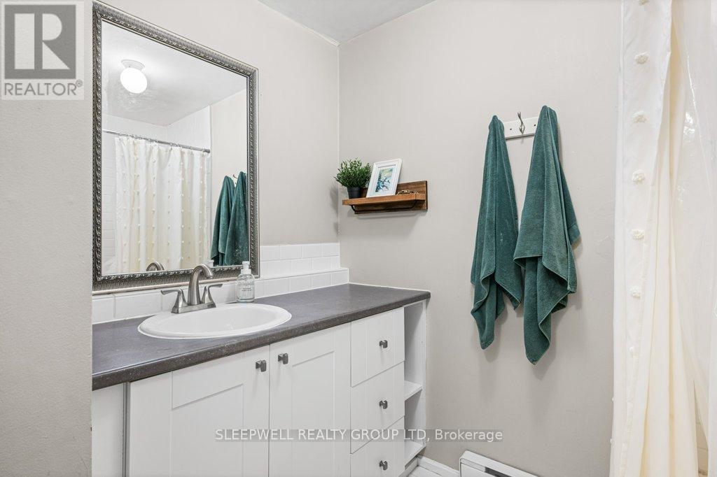Photo 27 of 7 420 Fenerty Court, Ottawa ON