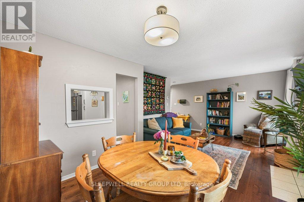 Photo 7 of 7 420 Fenerty Court, Ottawa ON