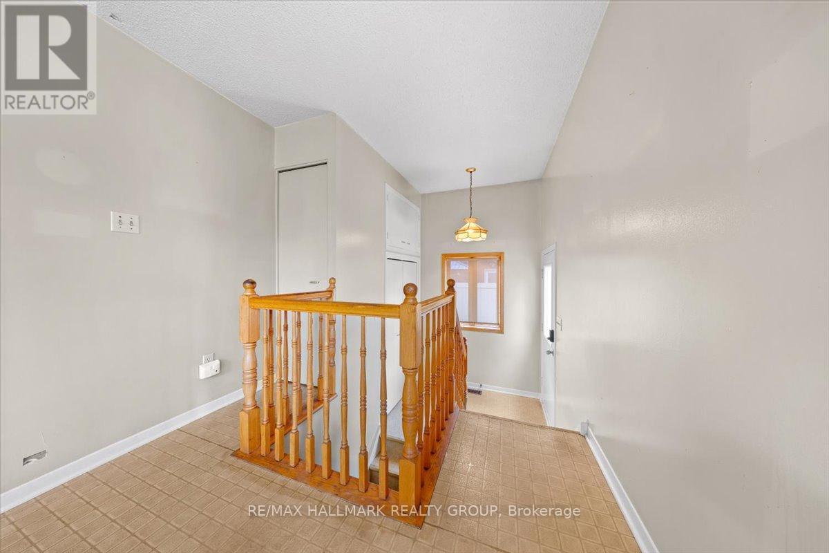 Photo 15 of 2140 Tawney Road, Ottawa ON