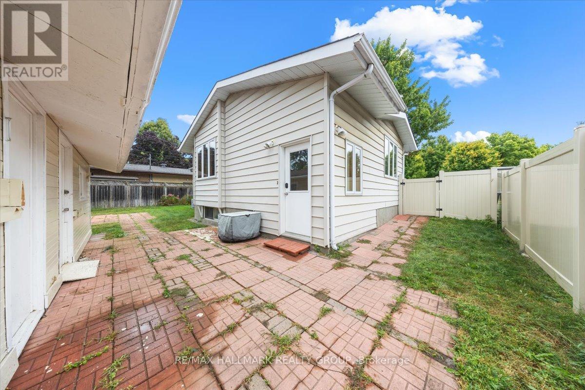 Photo 31 of 2140 Tawney Road, Ottawa ON