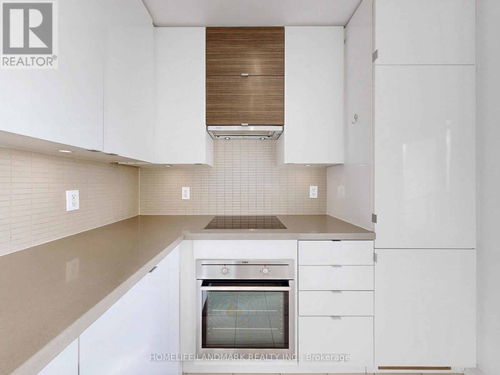 Photo 21 of 1608 59 Annie Craig Drive, Toronto ON