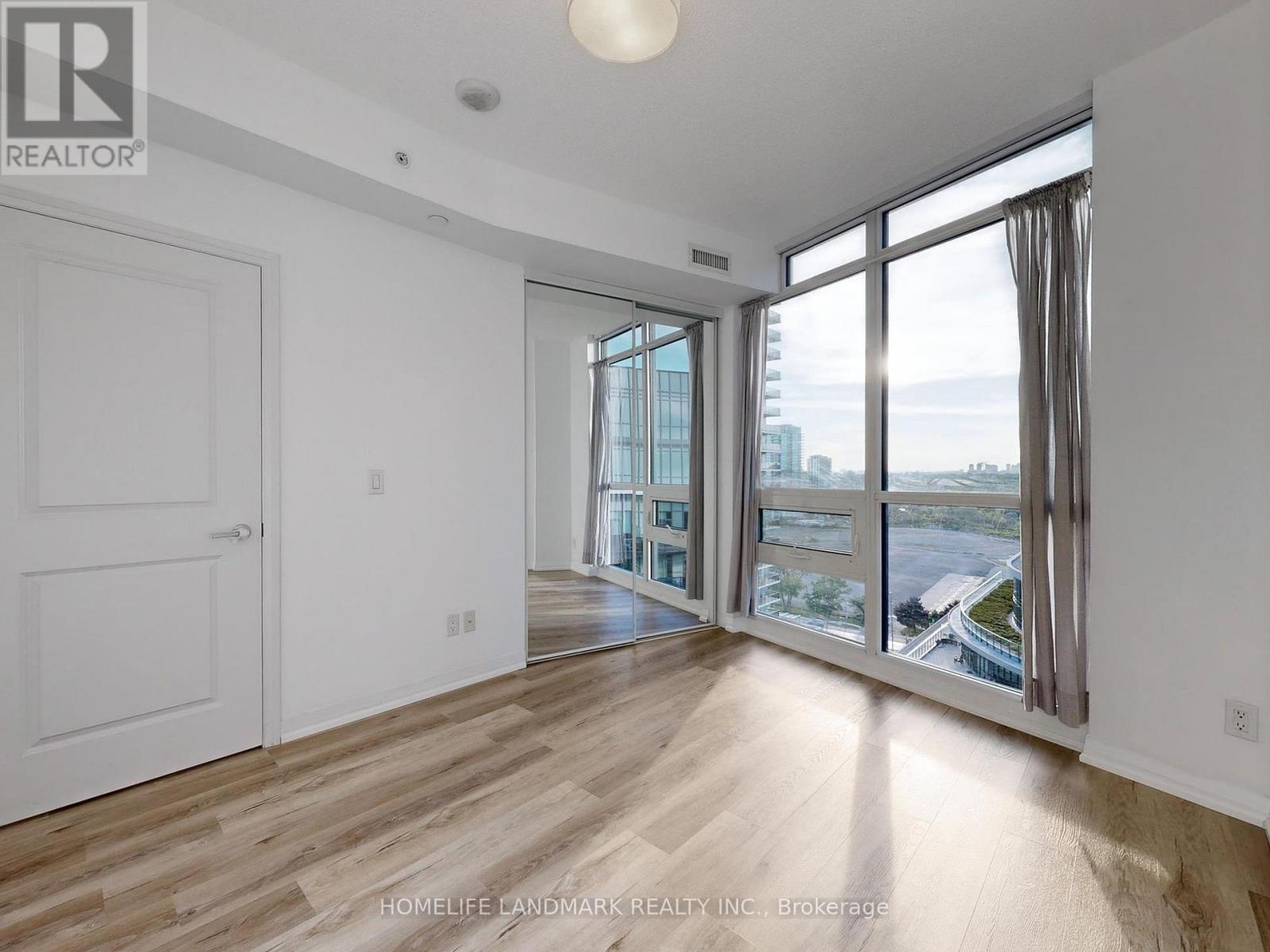 Photo 22 of 1608 59 Annie Craig Drive, Toronto ON