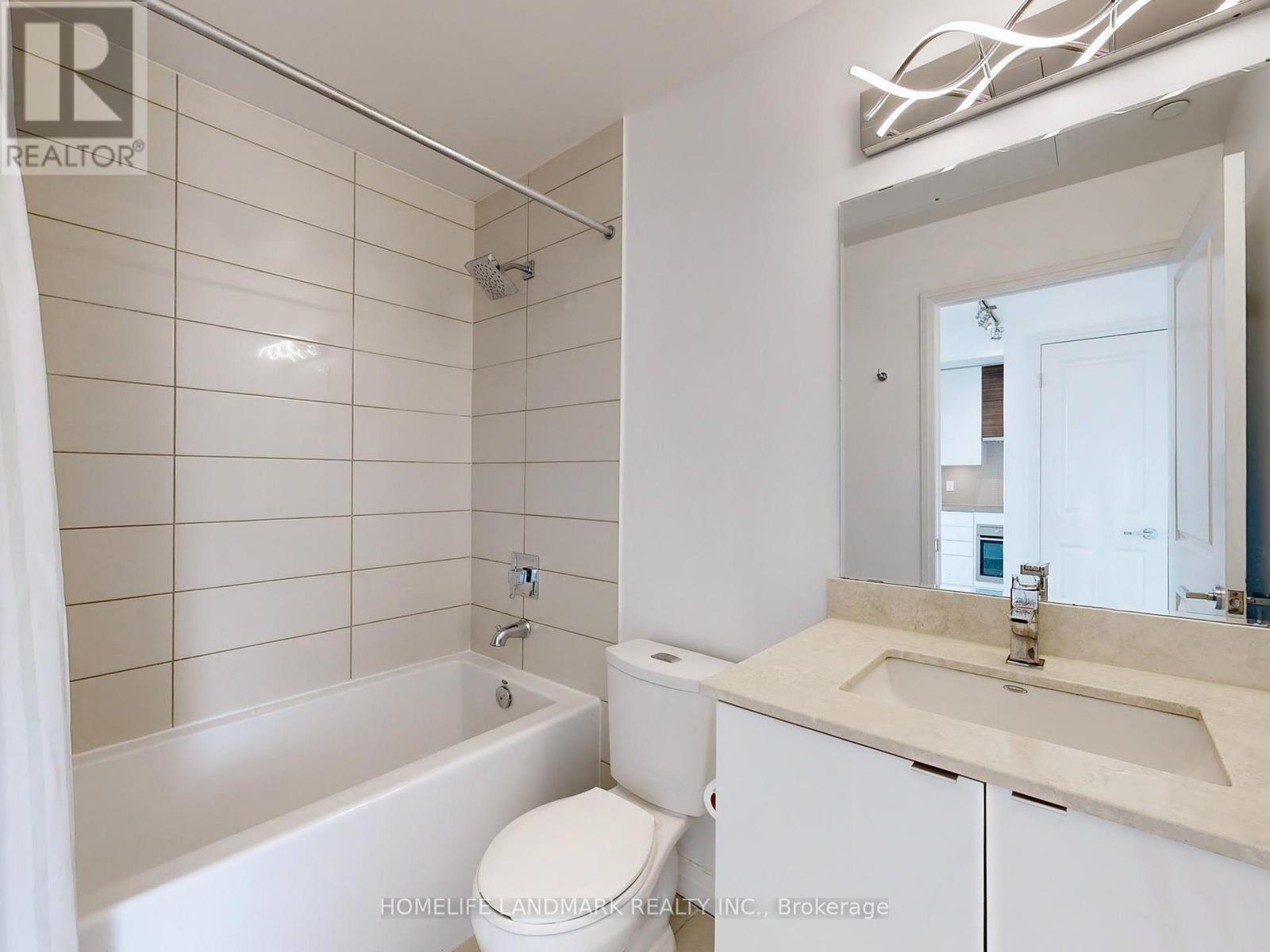 Photo 25 of 1608 59 Annie Craig Drive, Toronto ON