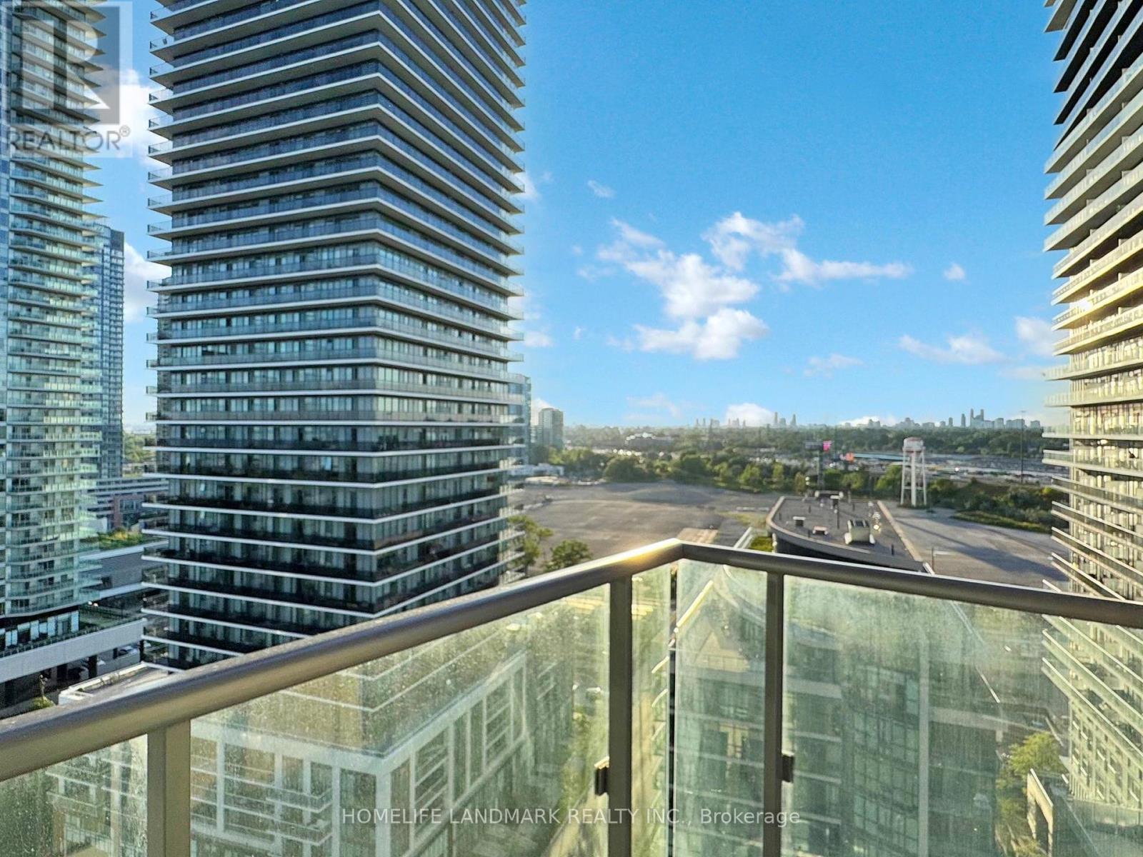 Photo 29 of 1608 59 Annie Craig Drive, Toronto ON