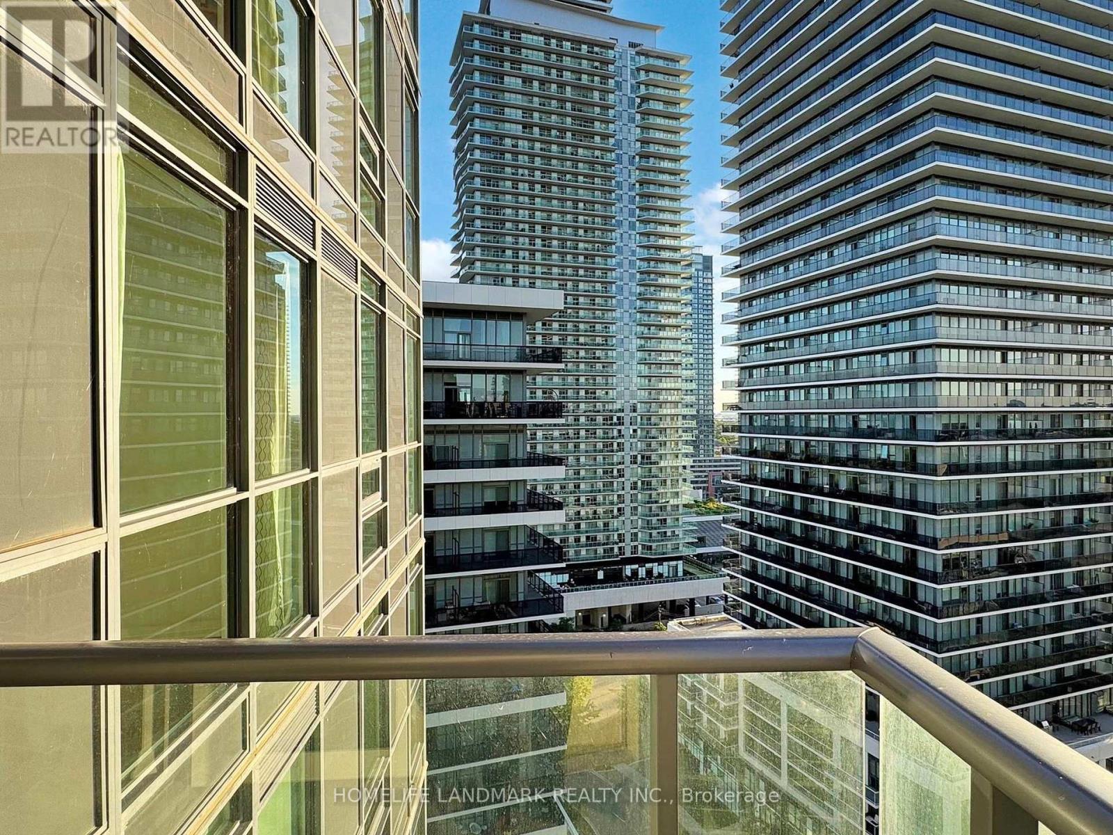 Photo 30 of 1608 59 Annie Craig Drive, Toronto ON
