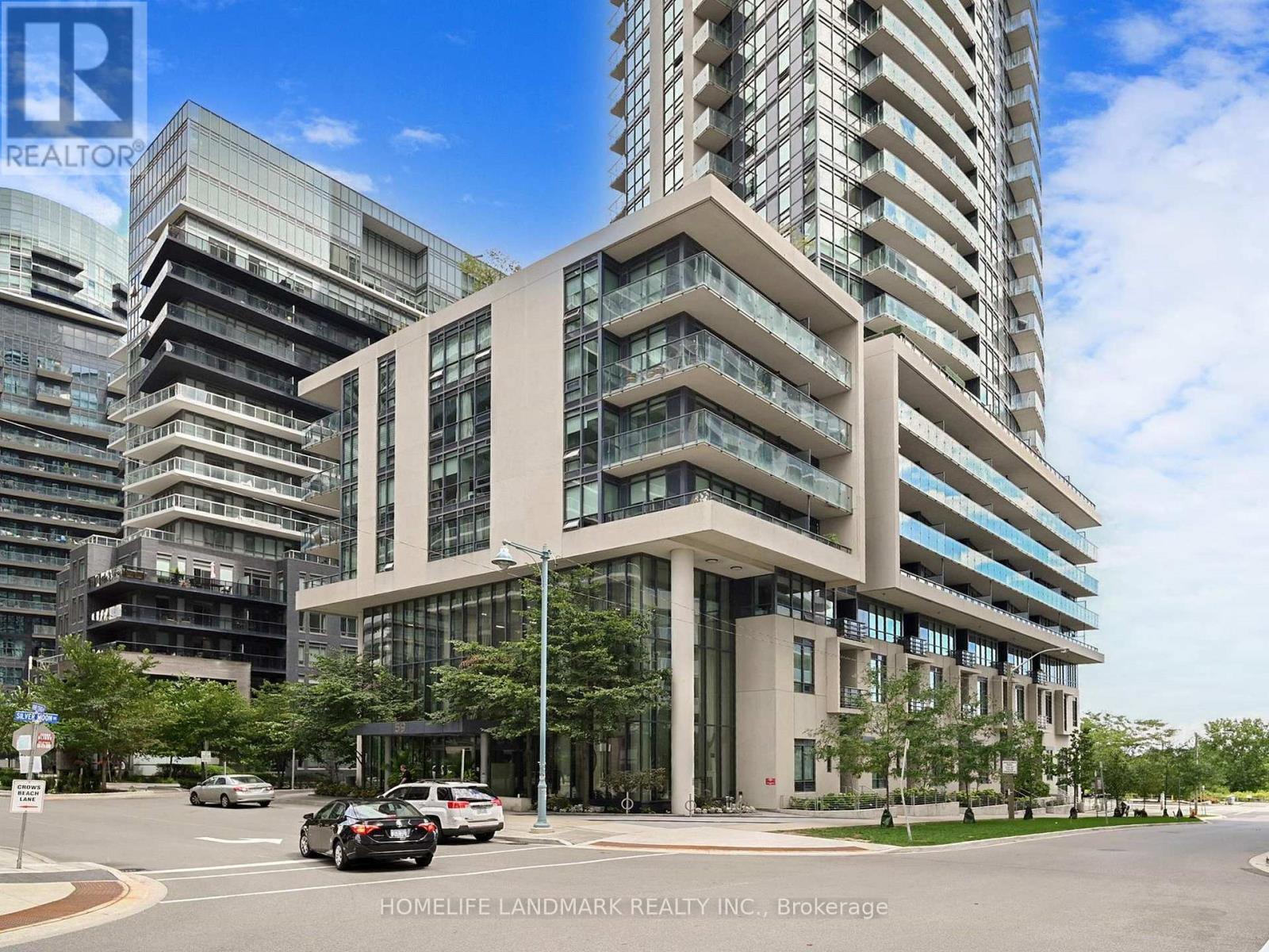 Photo 4 of 1608 59 Annie Craig Drive, Toronto ON