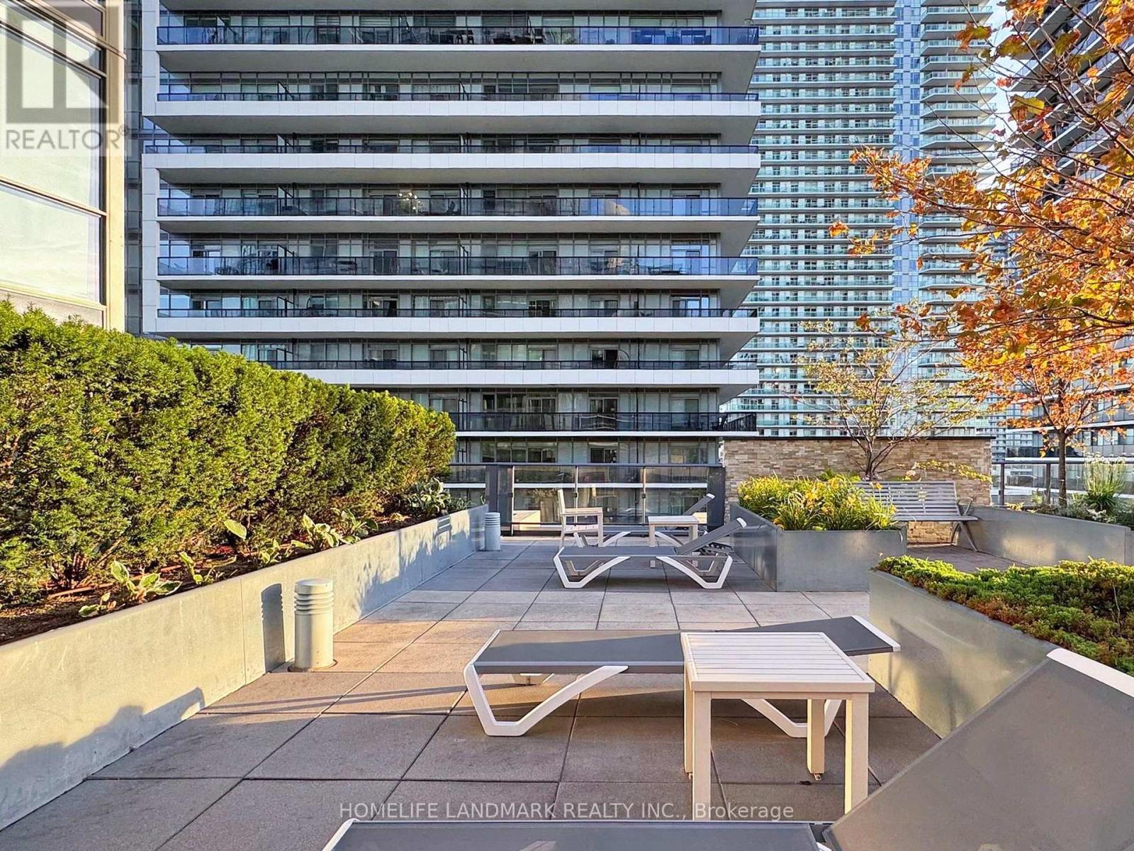 Photo 48 of 1608 59 Annie Craig Drive, Toronto ON