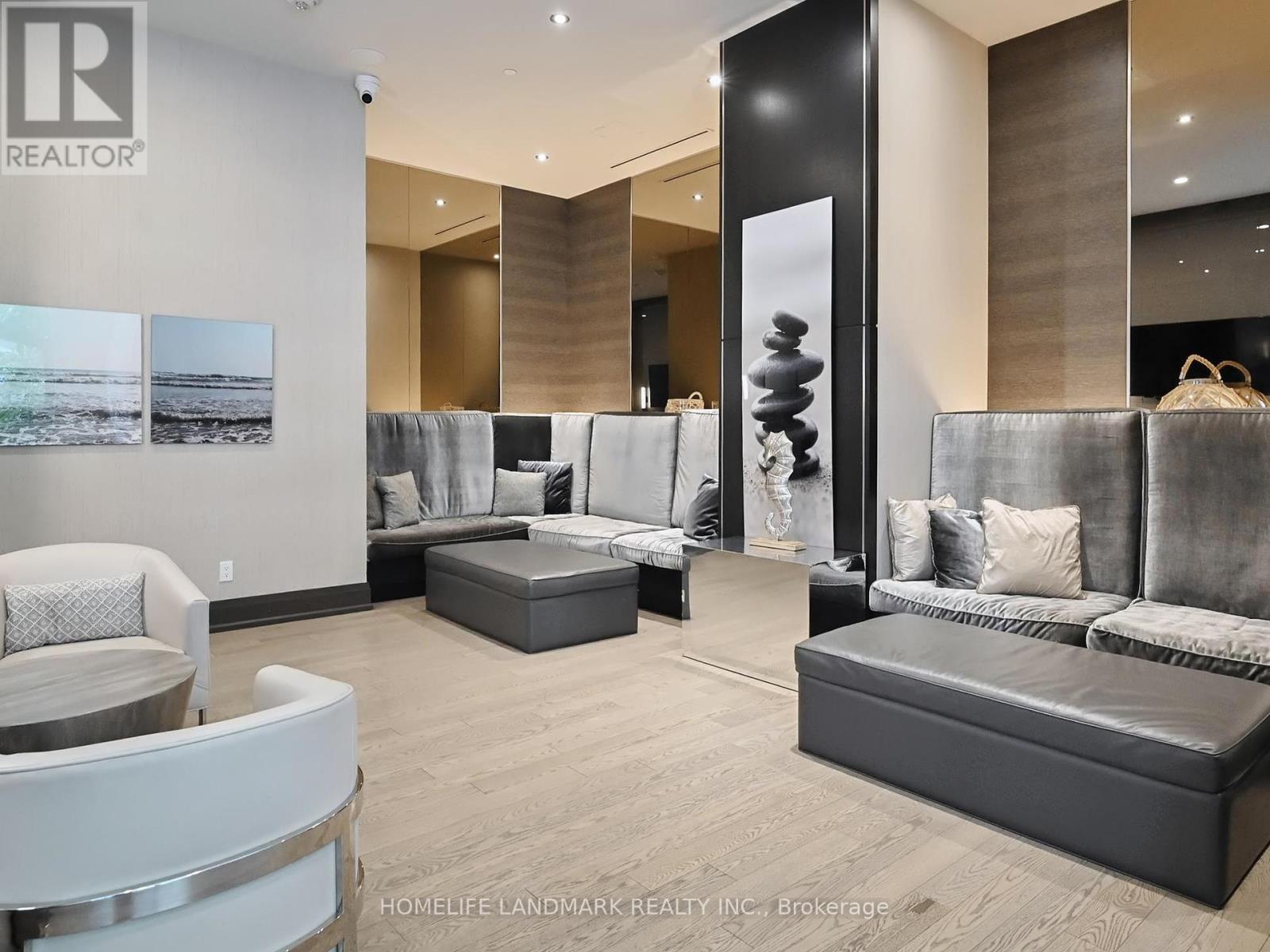 Photo 9 of 1608 59 Annie Craig Drive, Toronto ON