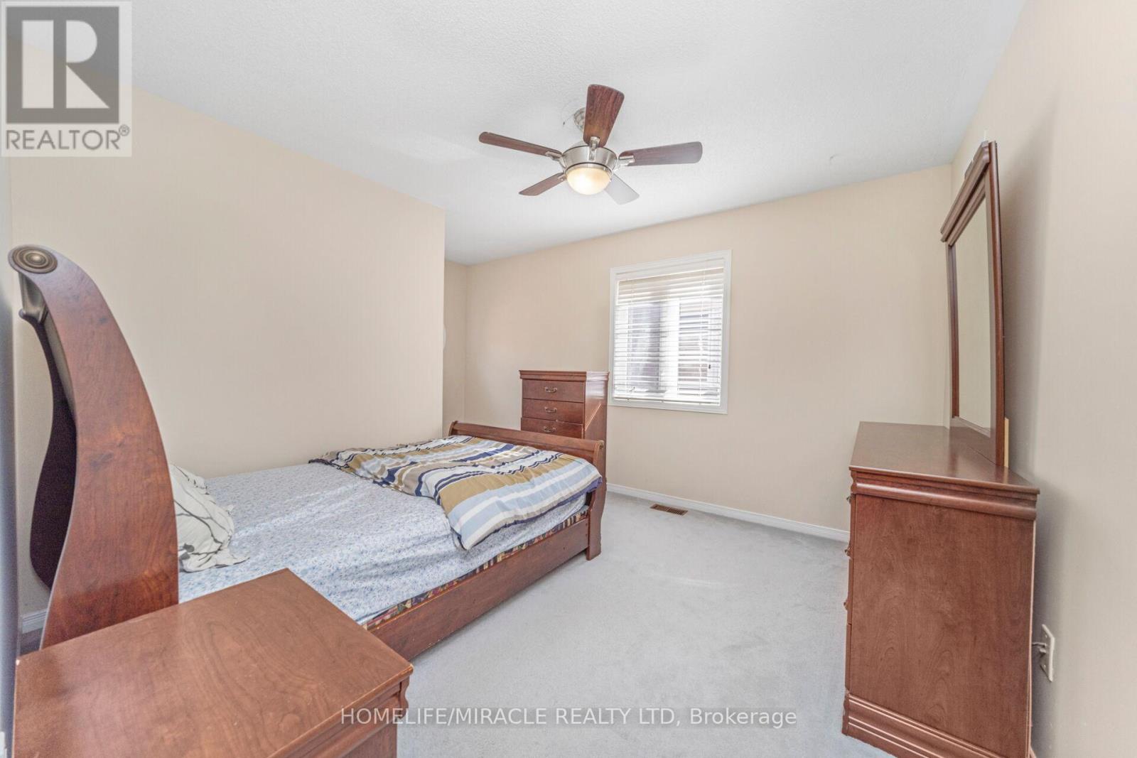 Photo 29 of 17 Mainard Crescent, Brampton ON