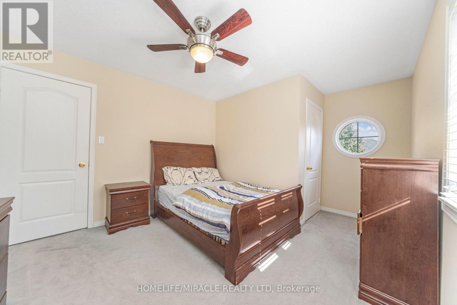 Photo 30 of 17 Mainard Crescent, Brampton ON