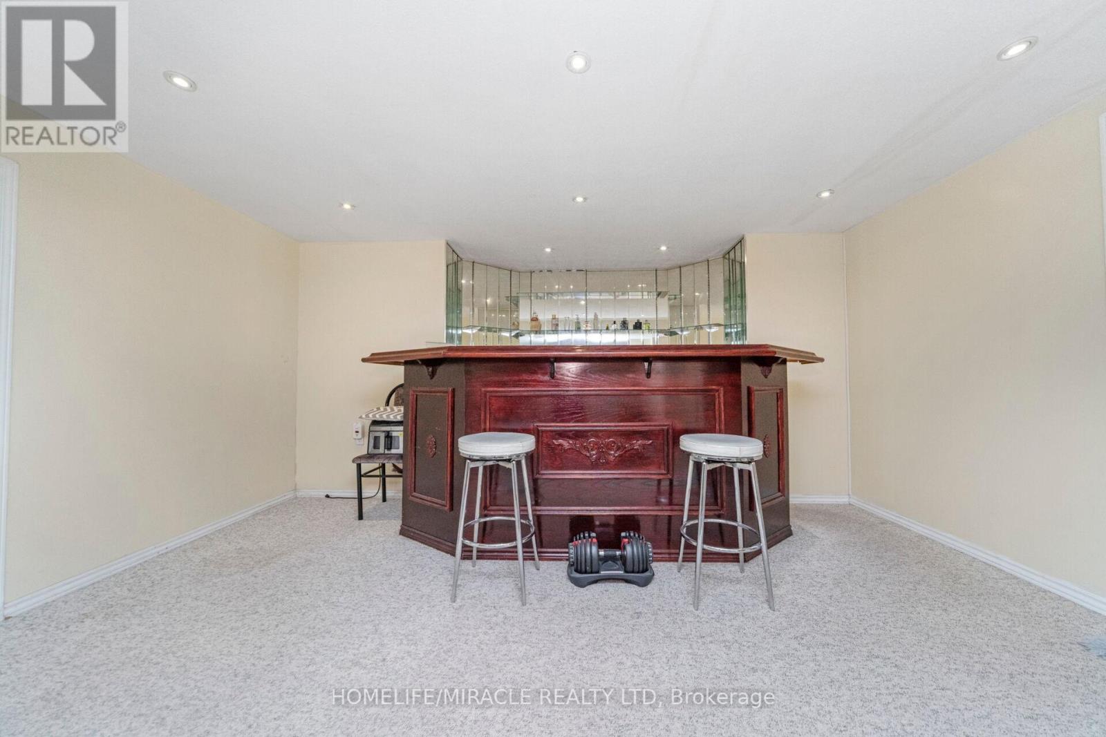 Photo 37 of 17 Mainard Crescent, Brampton ON