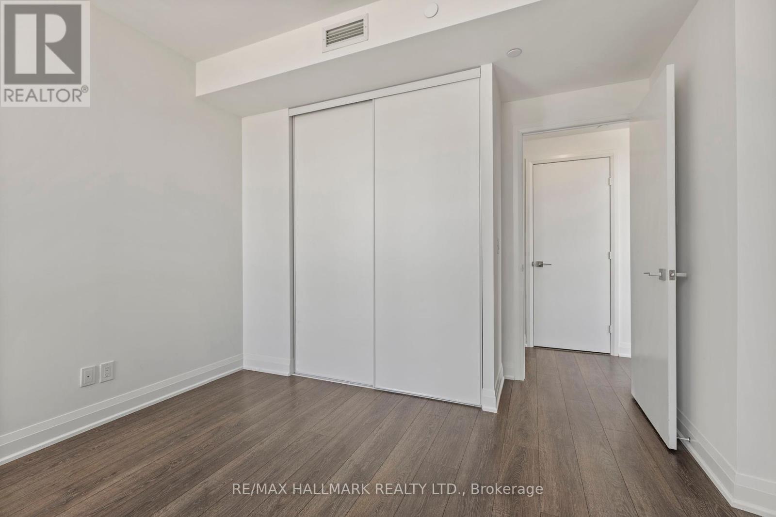 Photo 21 of 1909 36 Park Lawn Road, Toronto ON