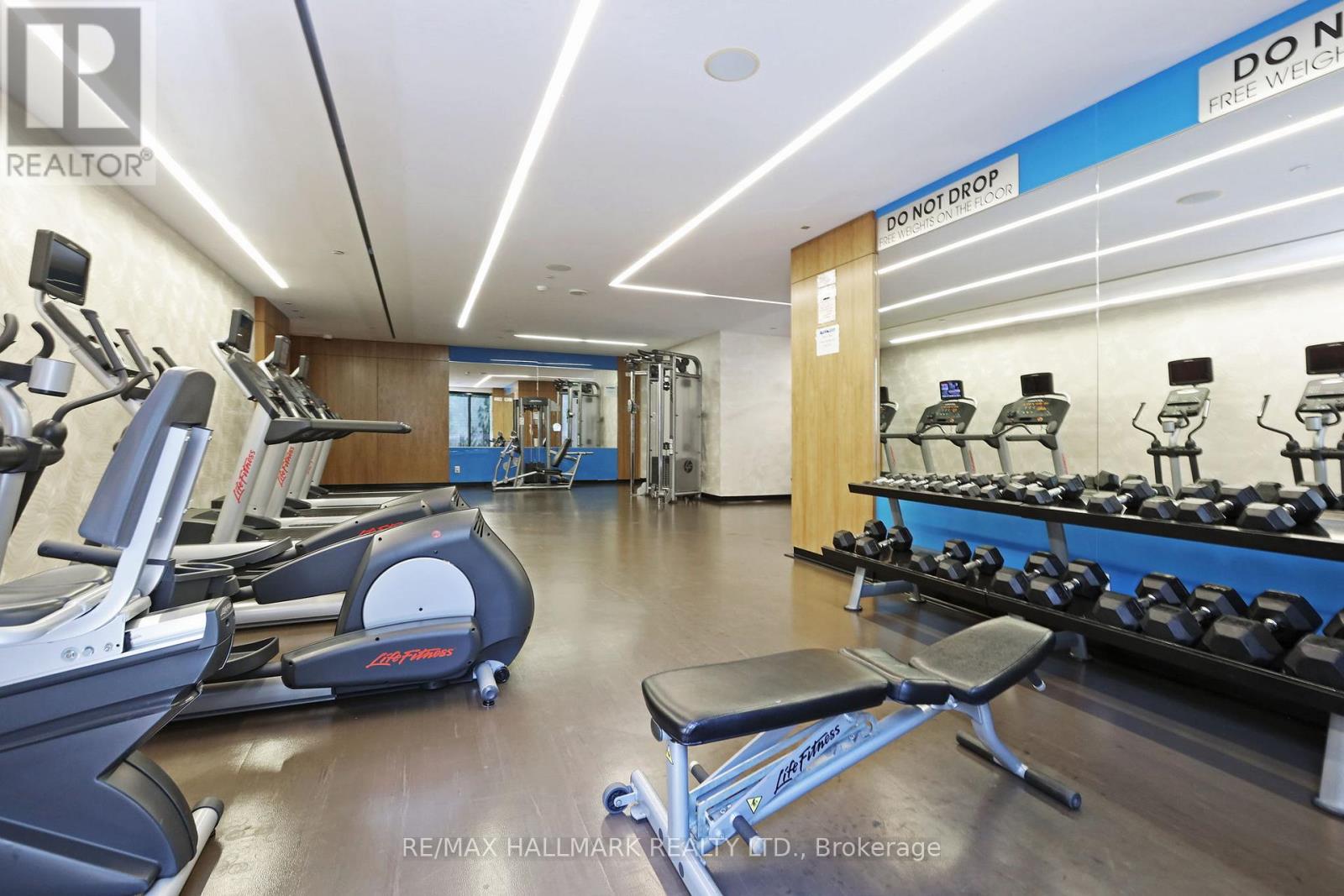 Photo 31 of 1909 36 Park Lawn Road, Toronto ON