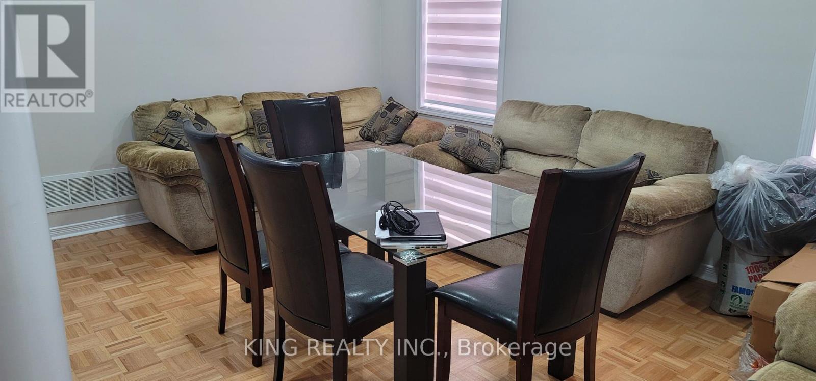 Photo 6 of 59 Haviland Circle, Brampton ON