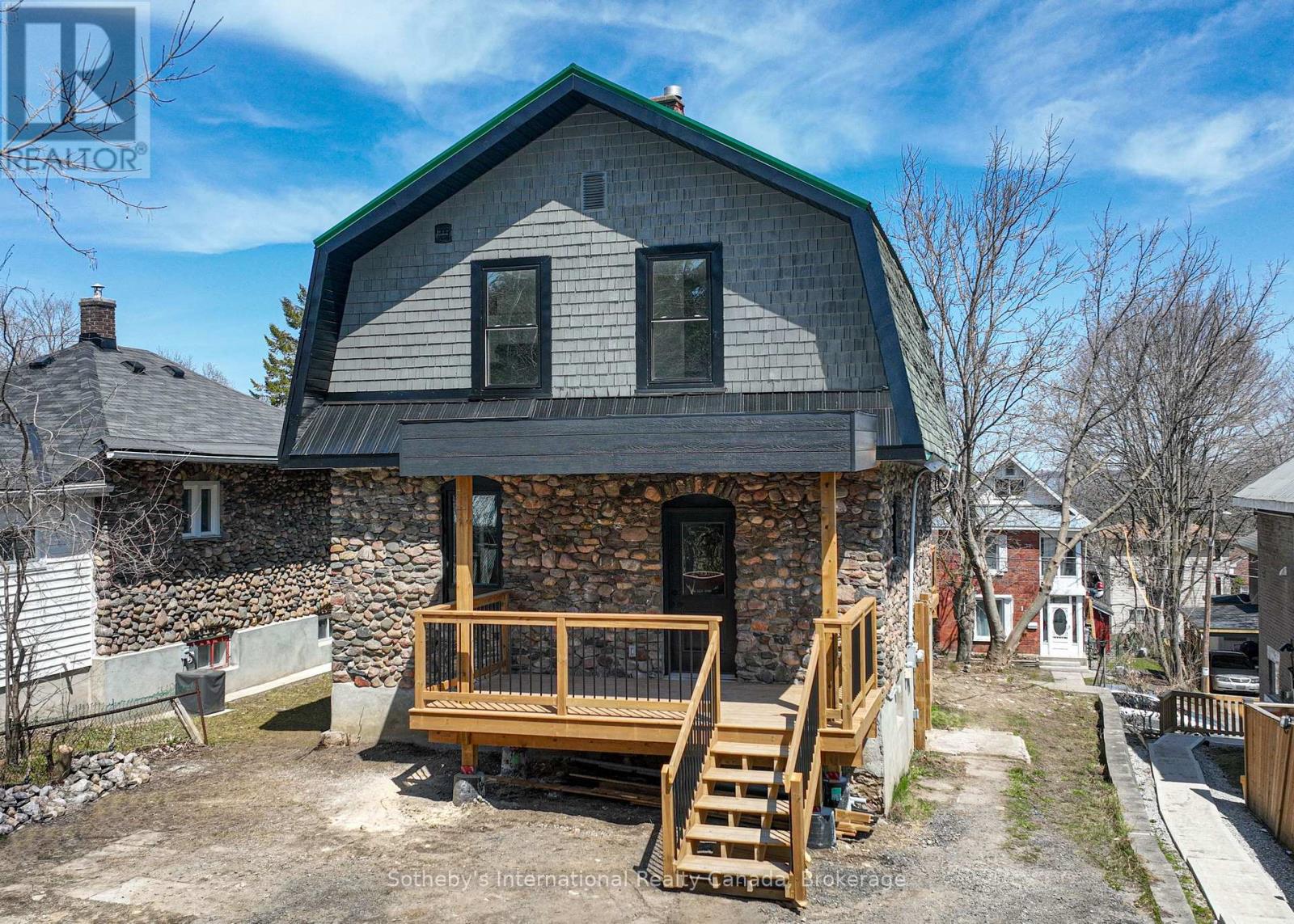 Photo 1 of 177 Parkview Avenue, Orillia ON