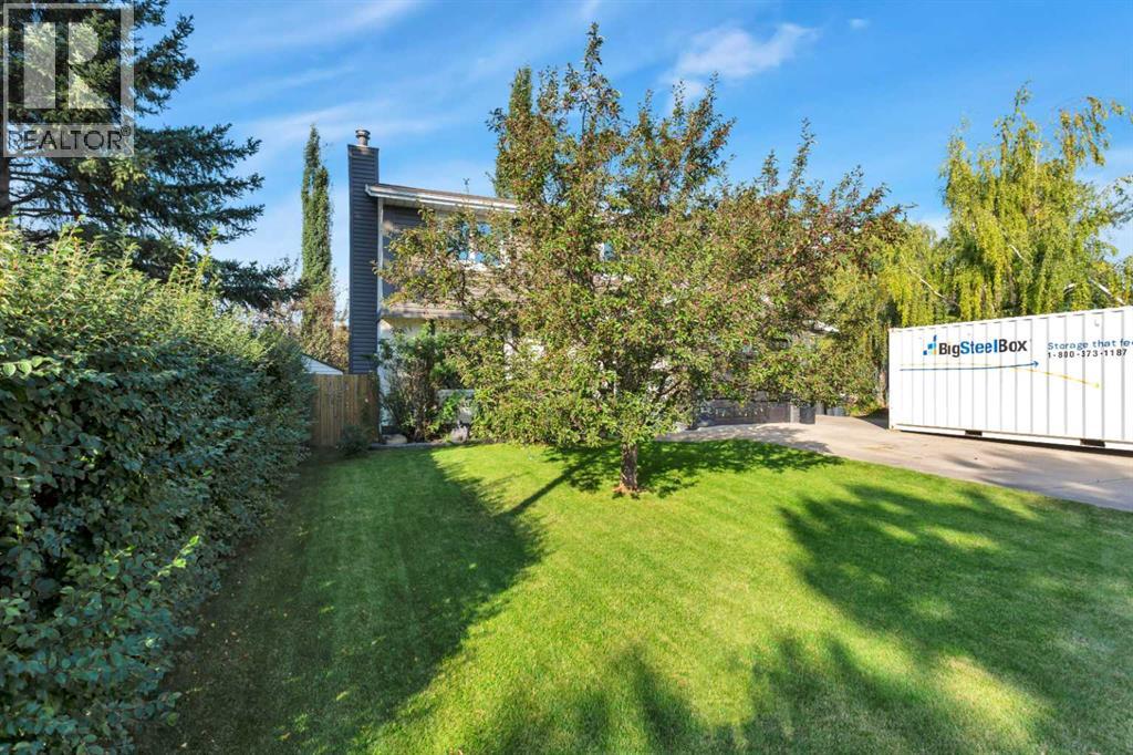 Photo 44 of 56 Lakeview Crescent, Sylvan Lake AB