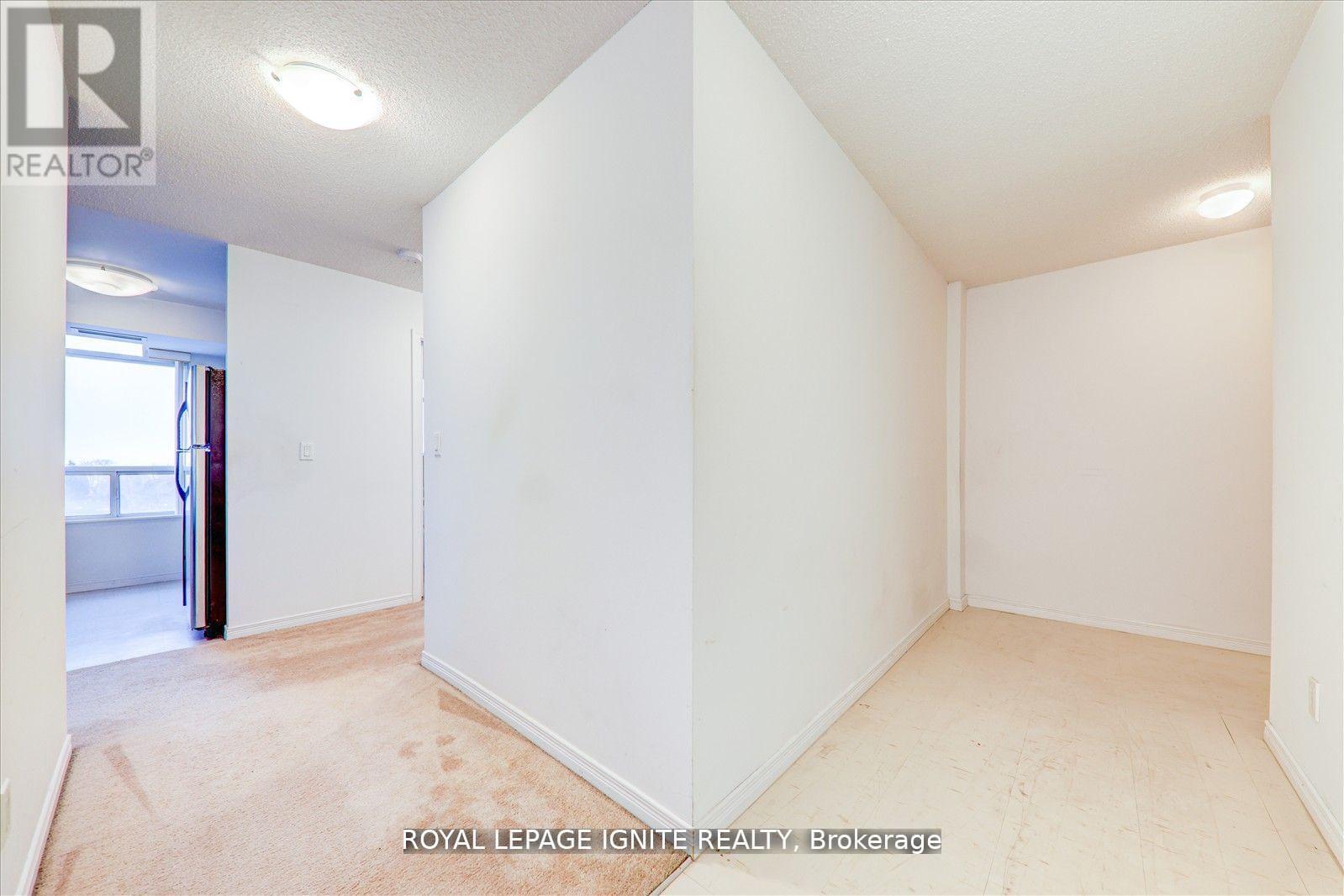 Photo 11 of 808 3650 Kingston Road, Toronto ON