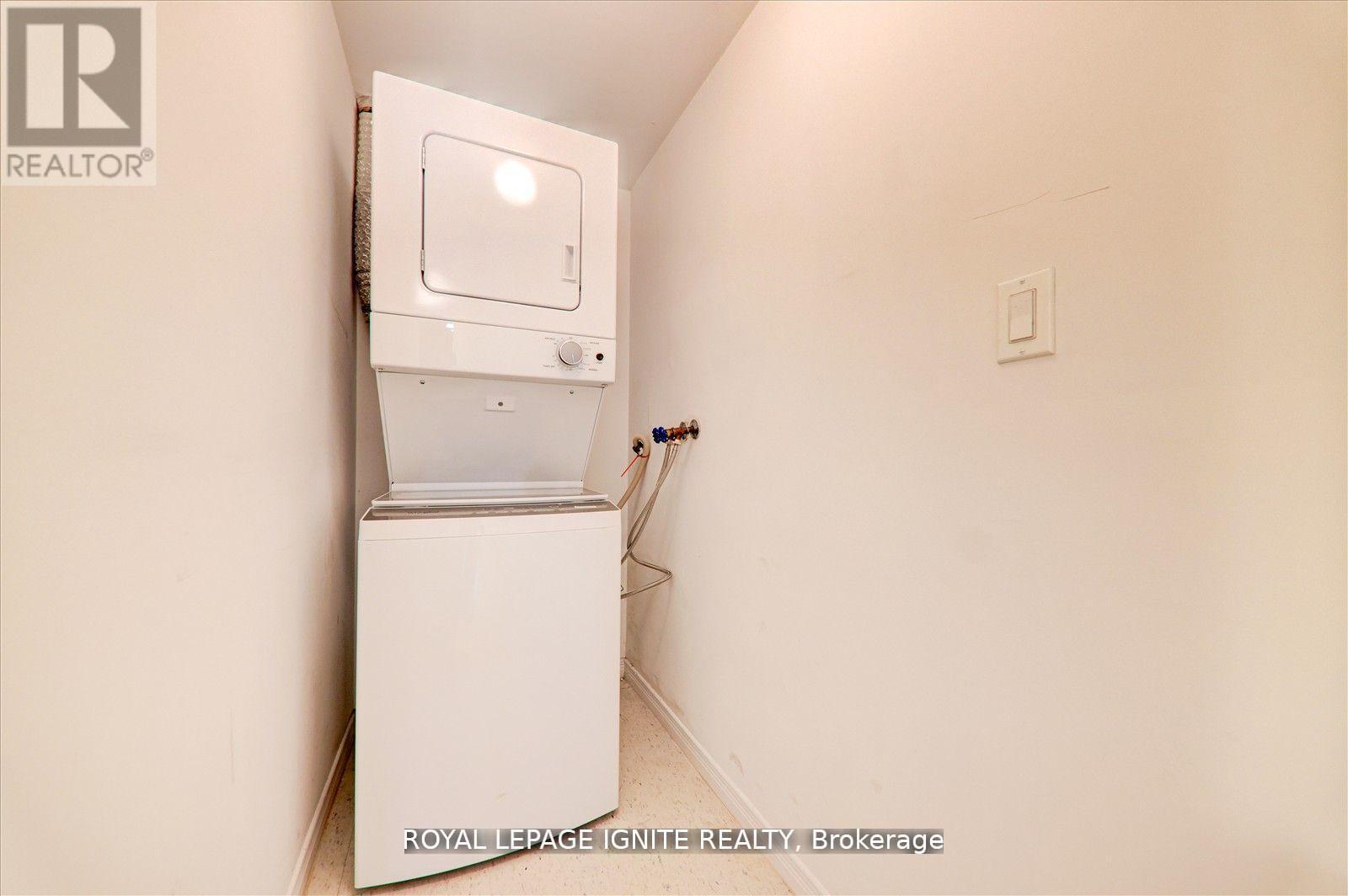Photo 16 of 808 3650 Kingston Road, Toronto ON