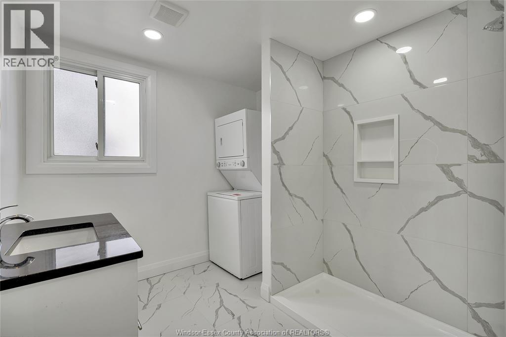Photo 9 of 2222 Forest Avenue, Windsor ON