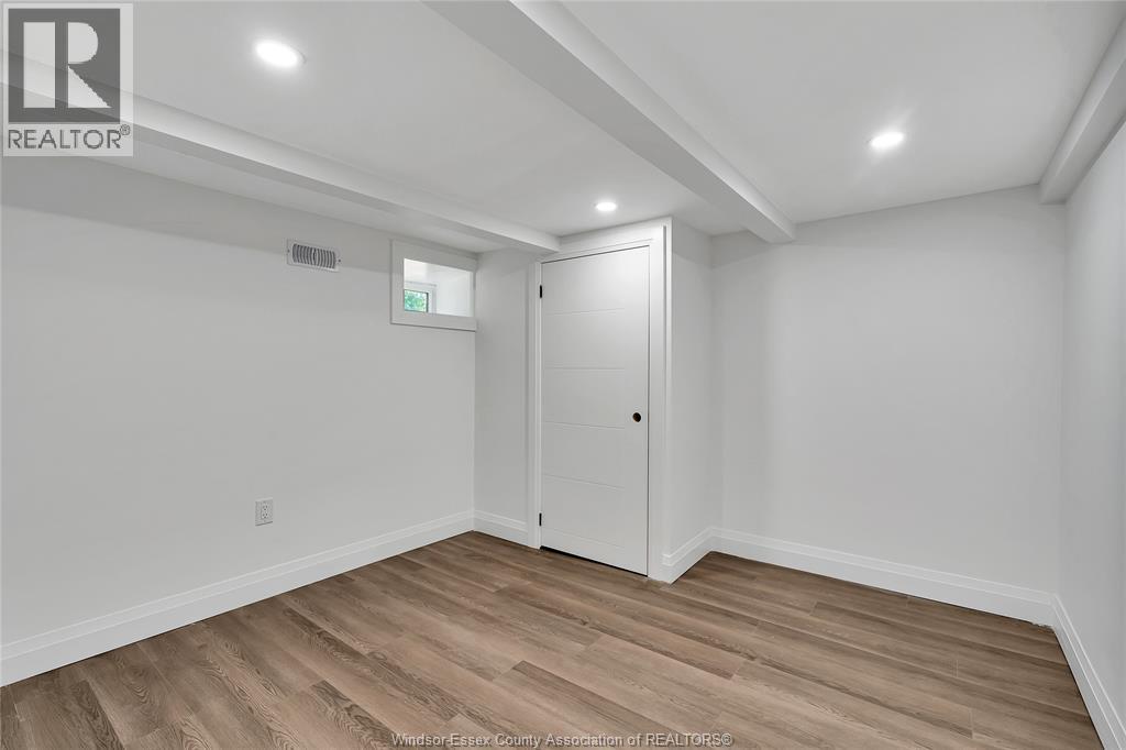 Photo 24 of 2222 Forest Avenue, Windsor ON