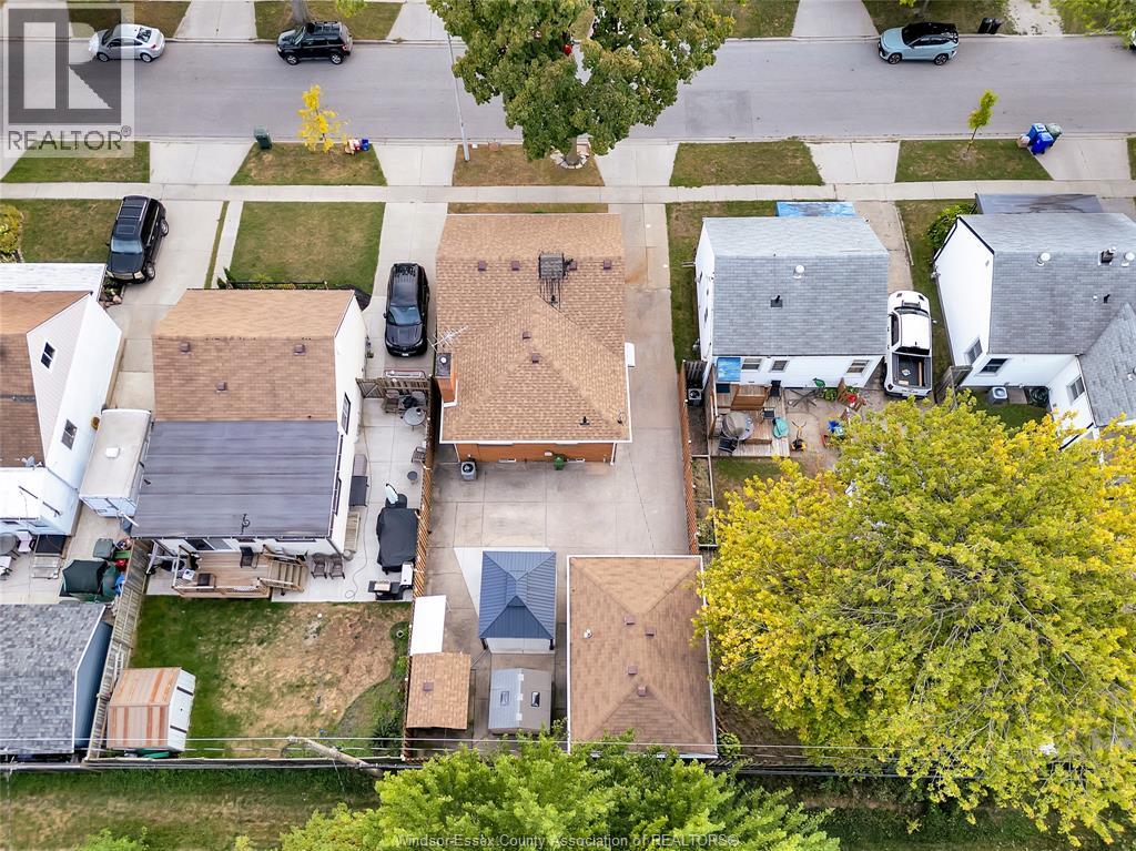Photo 34 of 2222 Forest Avenue, Windsor ON
