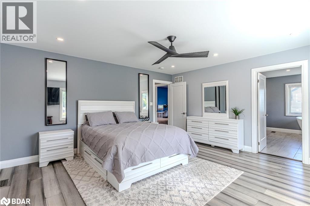Photo 12 of 1657 Peninsula Point Road, Severn ON