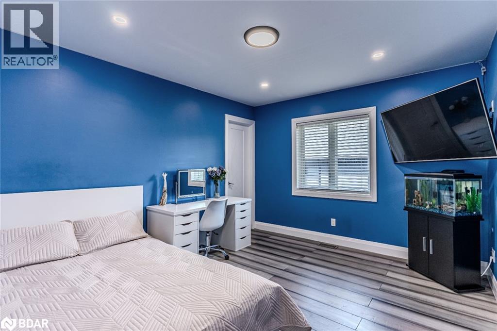 Photo 14 of 1657 Peninsula Point Road, Severn ON