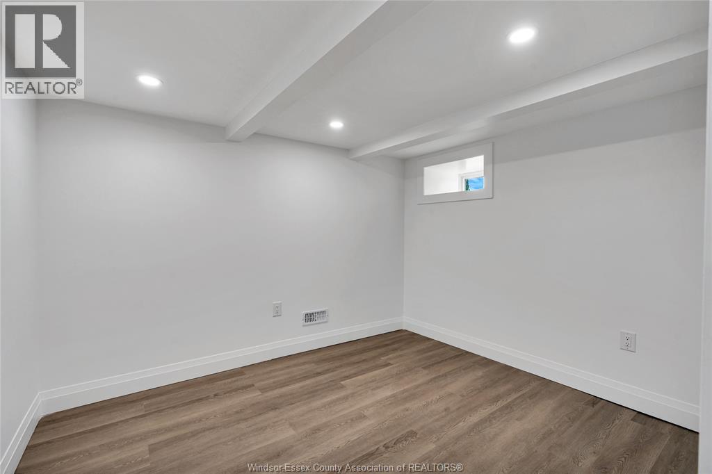 Photo 26 of 2222 Forest Avenue, Windsor ON