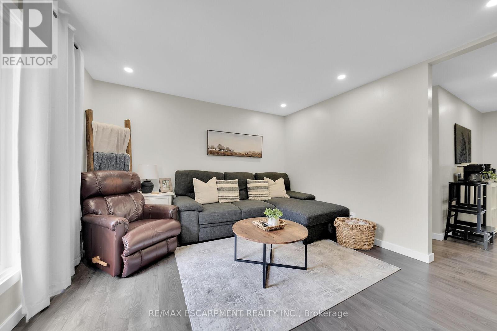 Photo 9 of 1073 Concession 6 Woodhouse Road, Norfolk ON