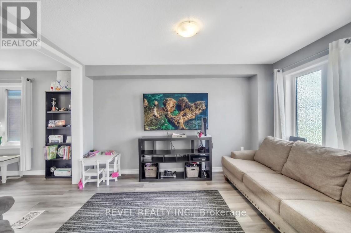 Photo 12 of 320 Moody Street, Southgate ON
