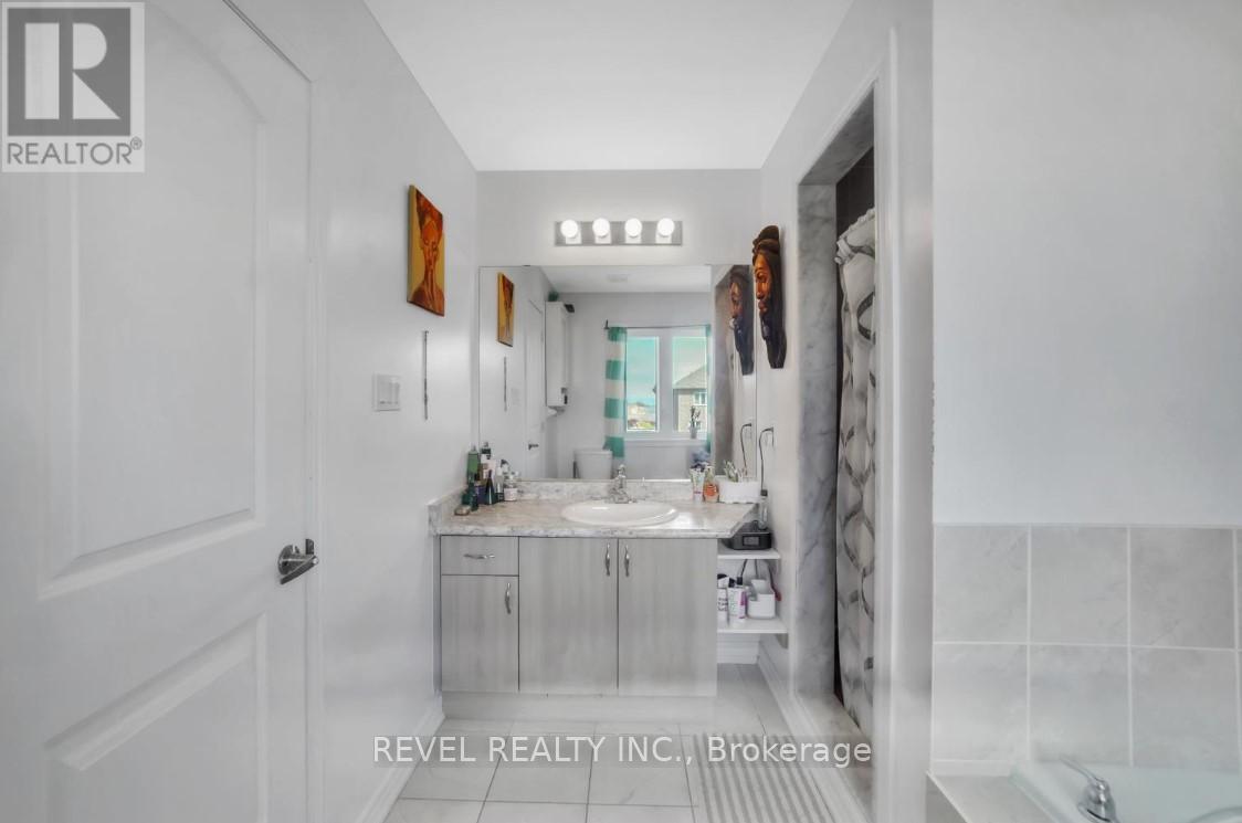 Photo 24 of 320 Moody Street, Southgate ON