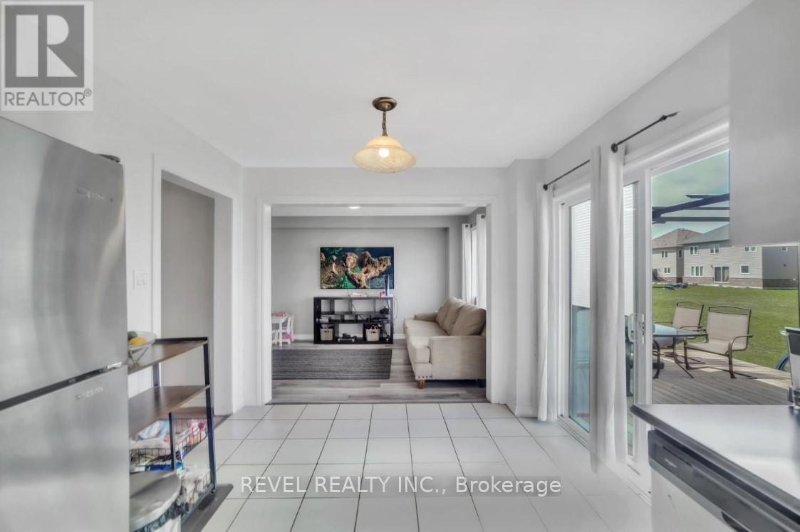 Photo 8 of 320 Moody Street, Southgate ON