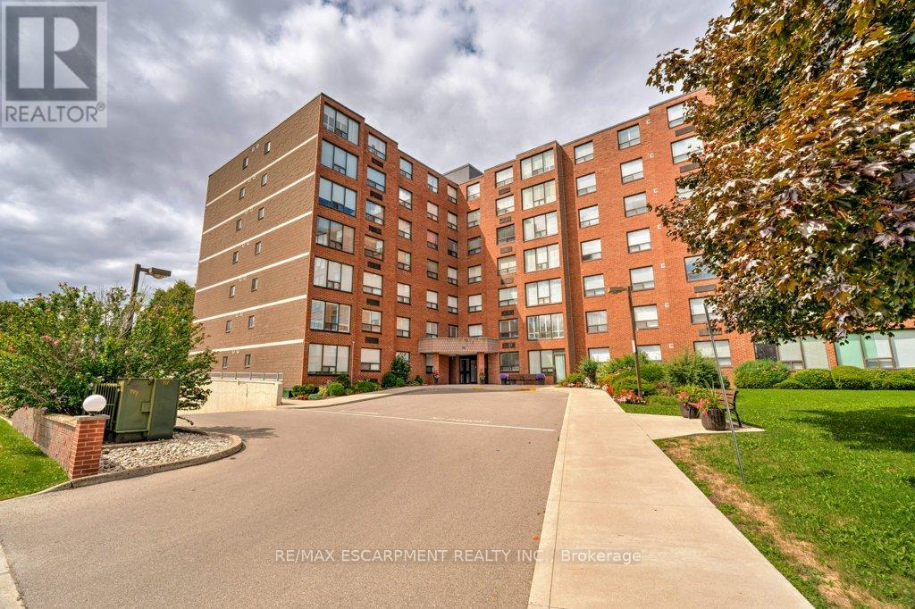 Photo 2 of 408 99 Donn Avenue, Hamilton ON