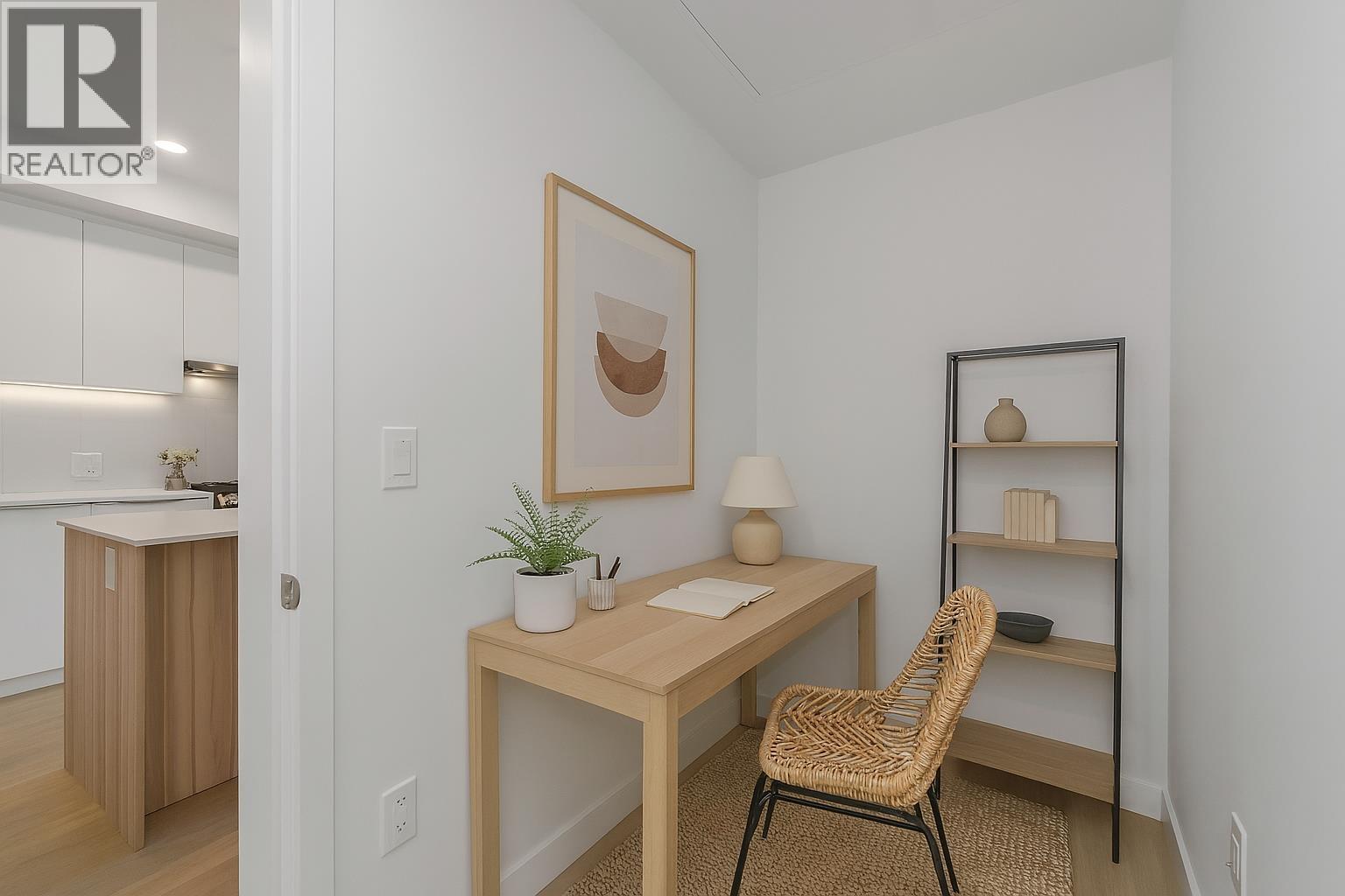 Photo 15 of 212 2450 Garden Drive, Vancouver BC