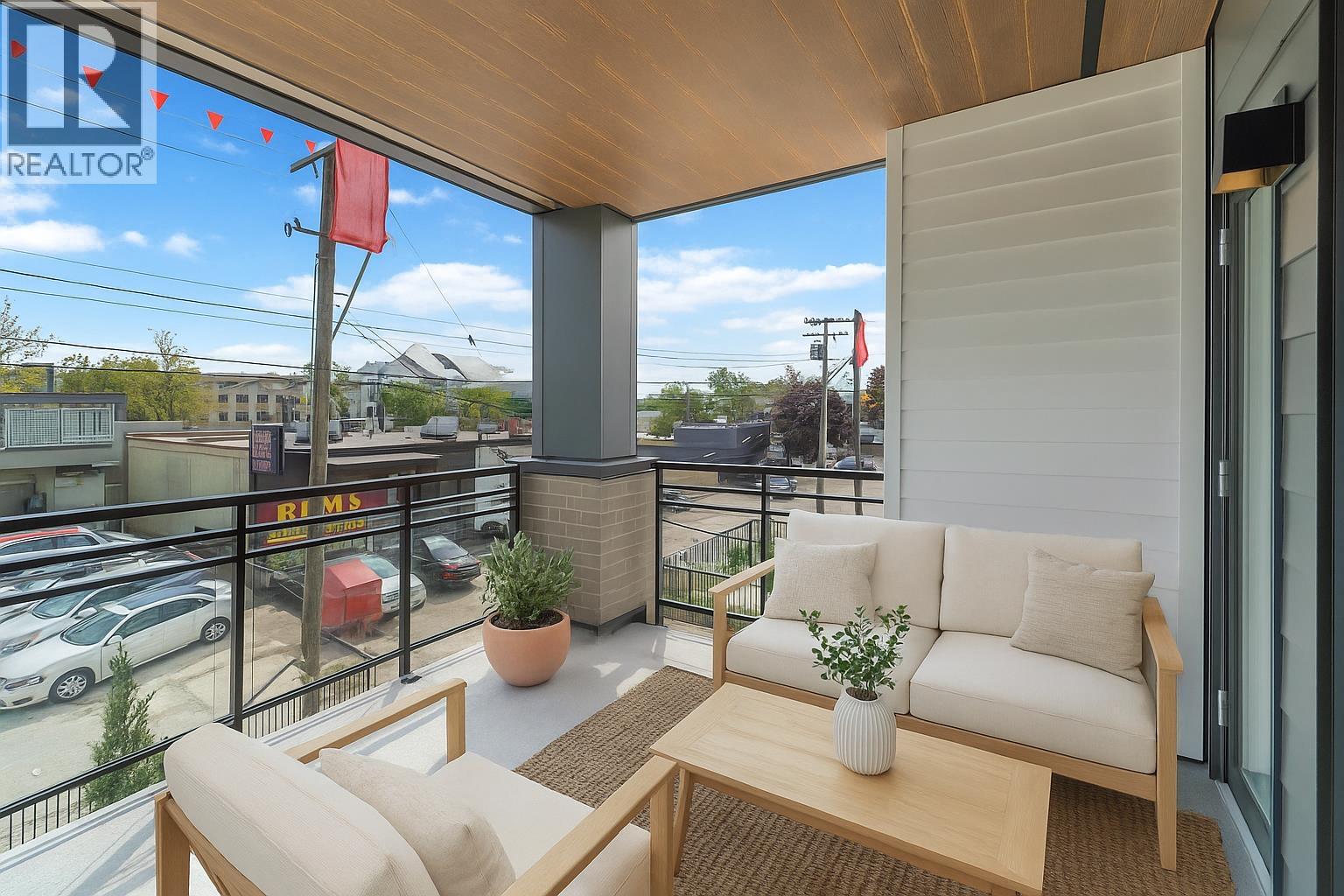 Photo 21 of 212 2450 Garden Drive, Vancouver BC