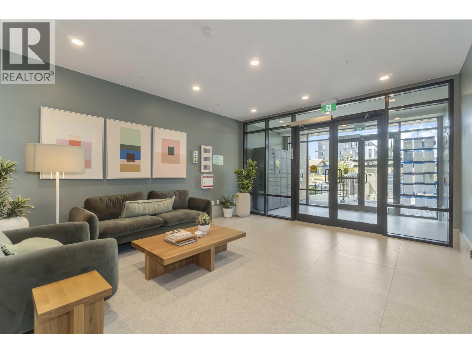 Photo 27 of 212 2450 Garden Drive, Vancouver BC
