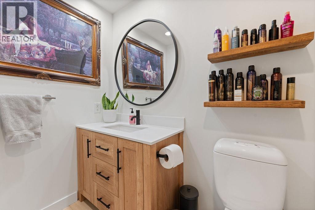 Photo 31 of 305 638 Beach Crescent, Vancouver BC