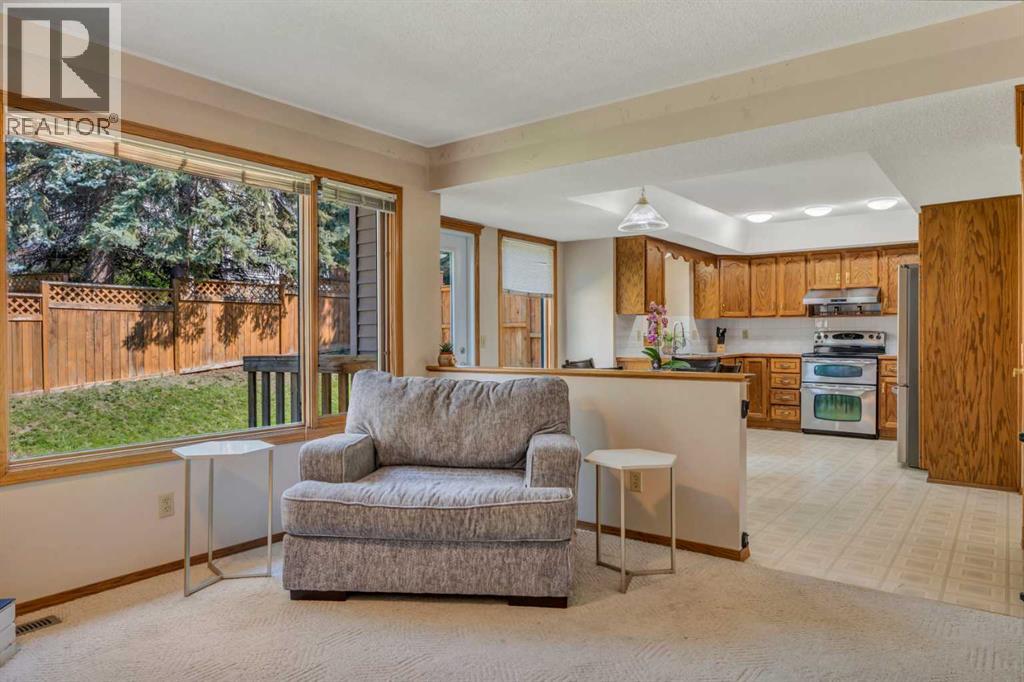 Photo 14 of 11554 Douglas Woods Rise Se, Calgary AB