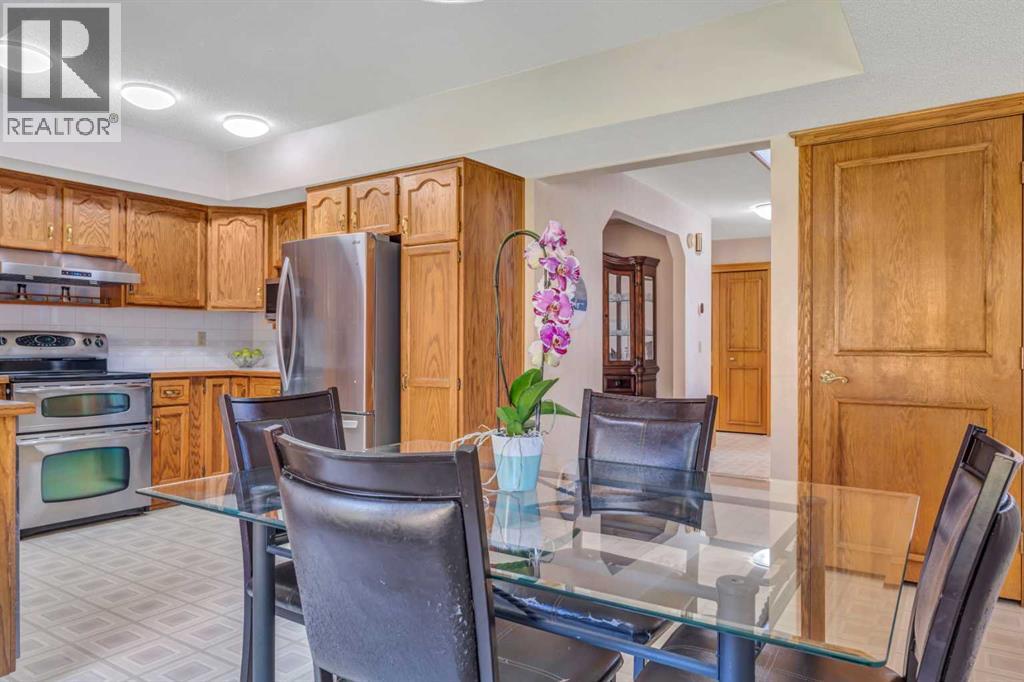 Photo 17 of 11554 Douglas Woods Rise Se, Calgary AB