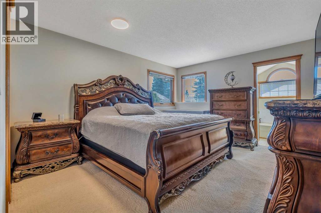 Photo 19 of 11554 Douglas Woods Rise Se, Calgary AB